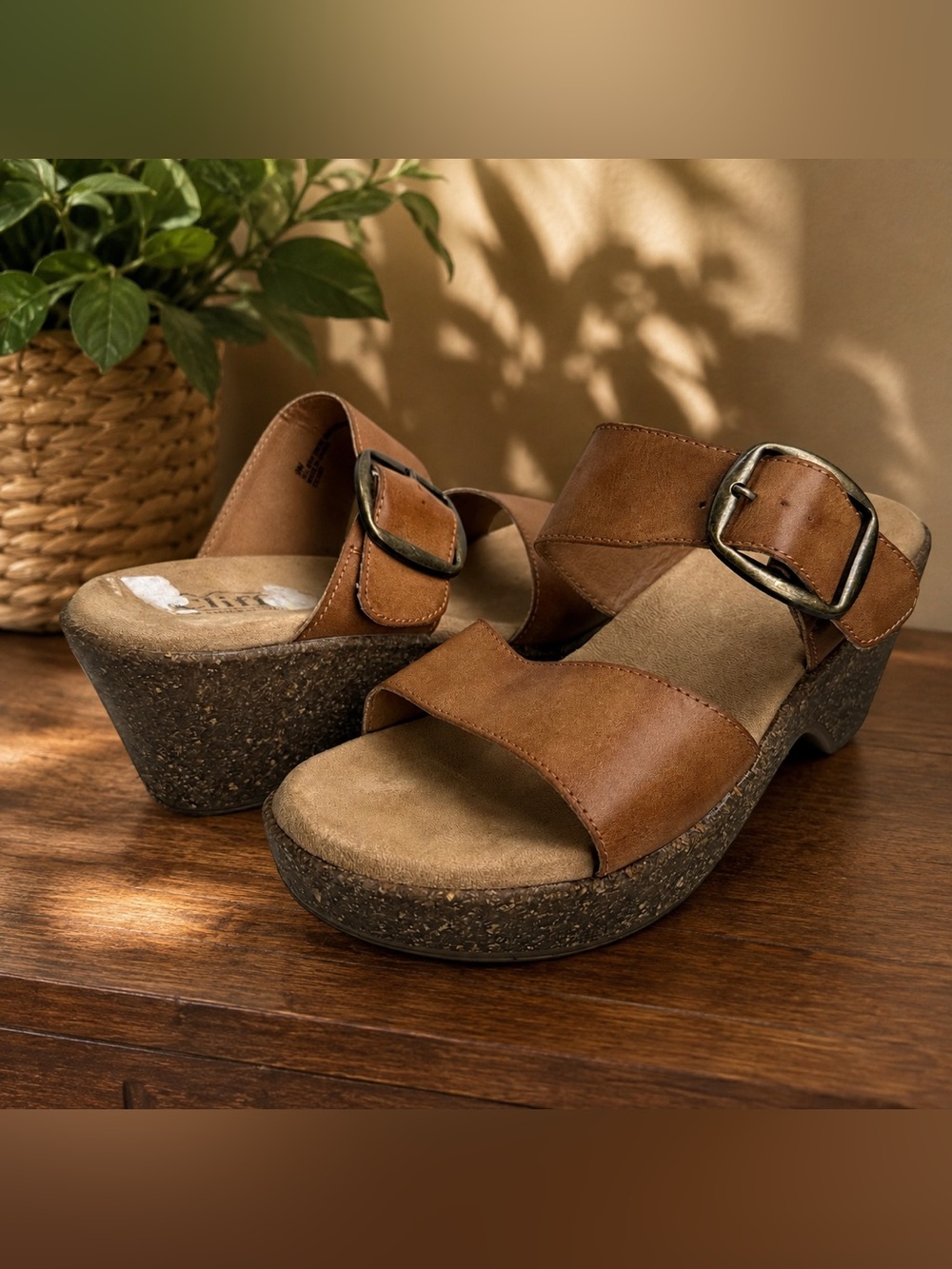 Cliffs by White Mountain Cicada Women’s 9 Brown Platform Wedge Sandals